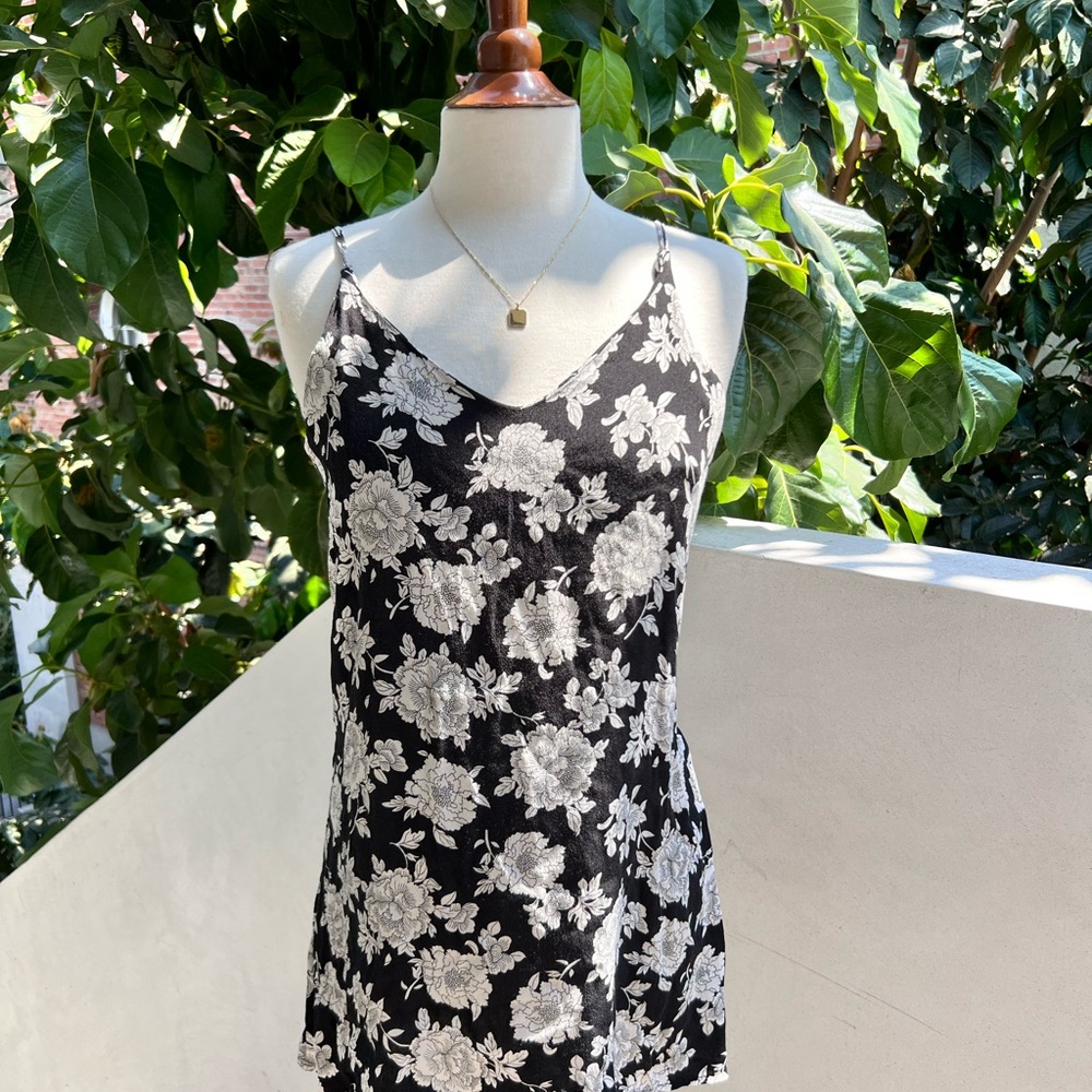 Floral Black and White Shift Sundress